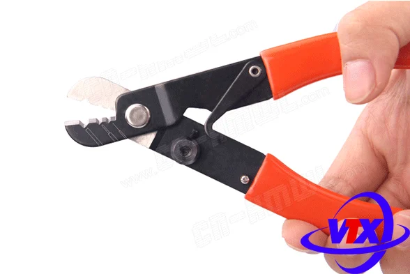 Kìm tuốt sợi cáp quang 3 lỗ FT223H