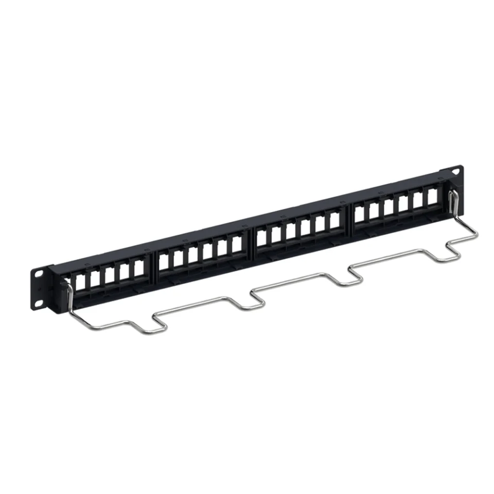 Patch Panel 24 Port COMMSCOPE CAT6 - 760237040 (2)