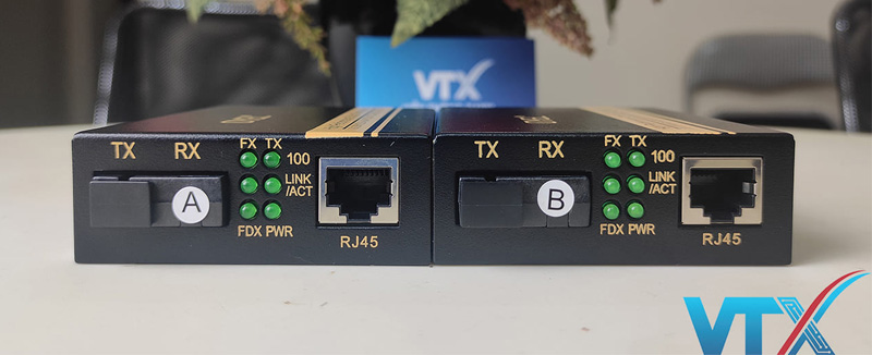 Media converter quang 1 vào 1 ra 10100Mbps OYEL EL-1001AB_1