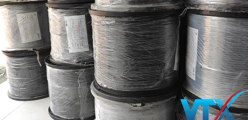 Cáp quang 1Fo (1core) bọc chặt - Dây thuê bao quang