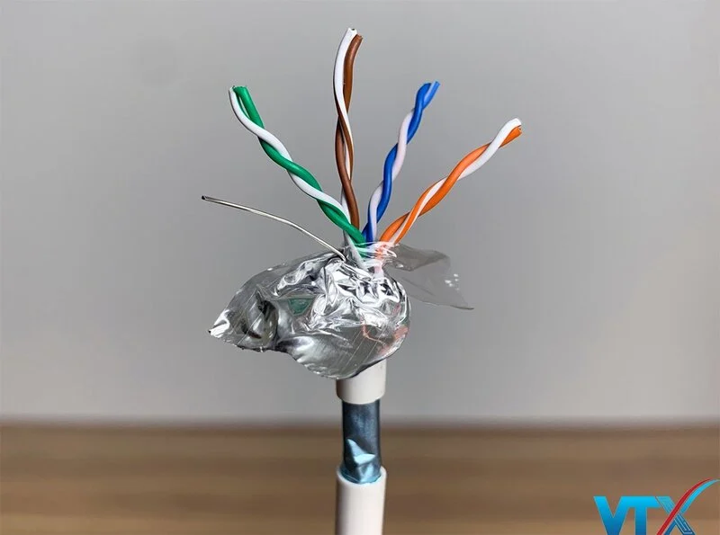 Cấu tạo cáp mạng cat5e FTP Commscope