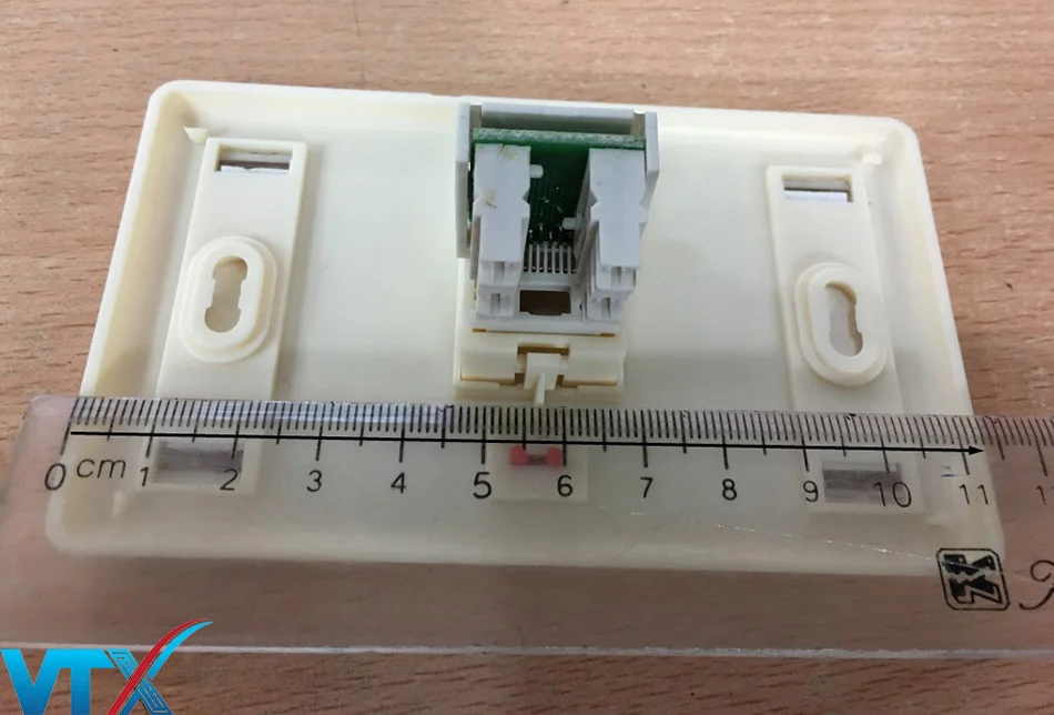 Nhân điện thoại Commscope Cat3