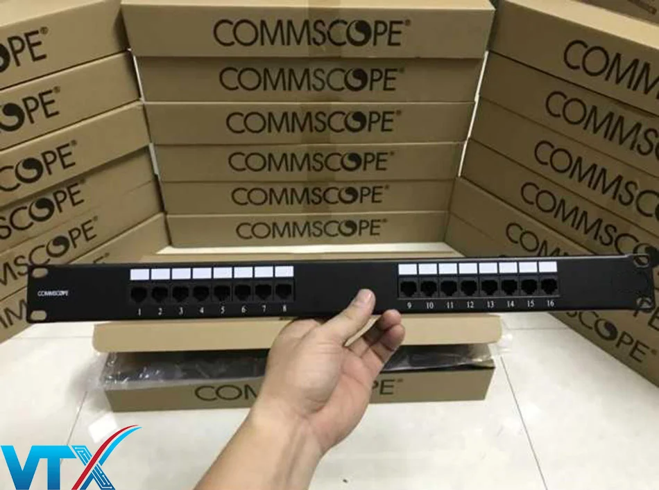 Patch panel 16 port Cat6 Commscope