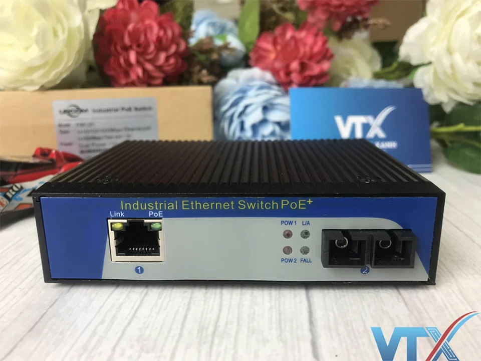 Converter PoE Công Nghiệp Upcom PIMC201