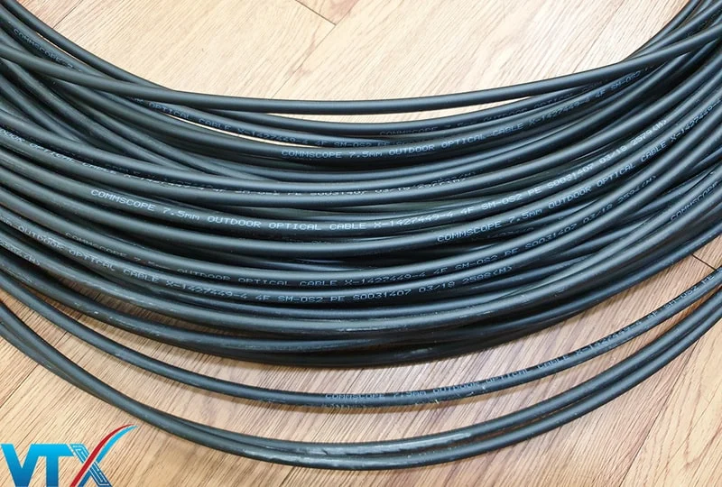 cáp quang Commscope 6FO OM2 Outdoor PN: Y-1427450-2