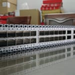 Switch Juniper 24 SFP+/SFP ports, 4 QSFP+ ports EX4600-40F-AFO