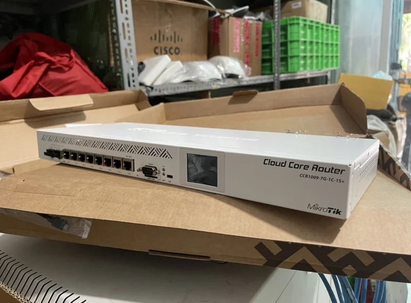 Bộ định tuyến Router Mikrotik CCR1009-7G-1C-1S+