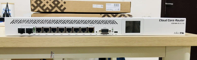 Bộ định tuyến Router Mikrotik CCR1009-7G-1C-1S+