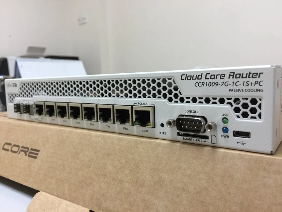 Bộ định tuyến Router Mikrotik CCR1009-7G-1C-PC