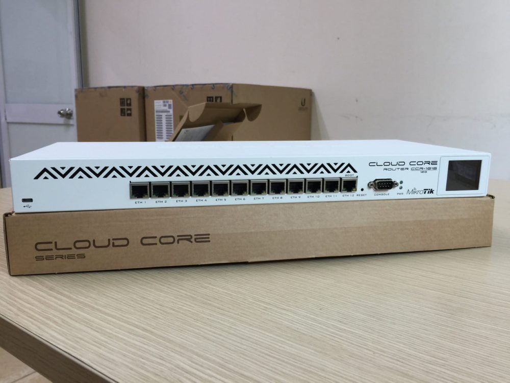 Bộ định tuyến Router Mikrotik CCR1016-12G
