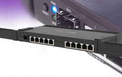 Bộ định tuyến Router Mikrotik RB4011iGS+RM