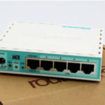 Bộ định tuyến Router Mikrotik RB750GR3
