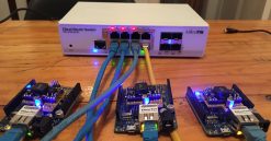 Switch chia mạng Mikrotik CRS112-8P-4S-IN