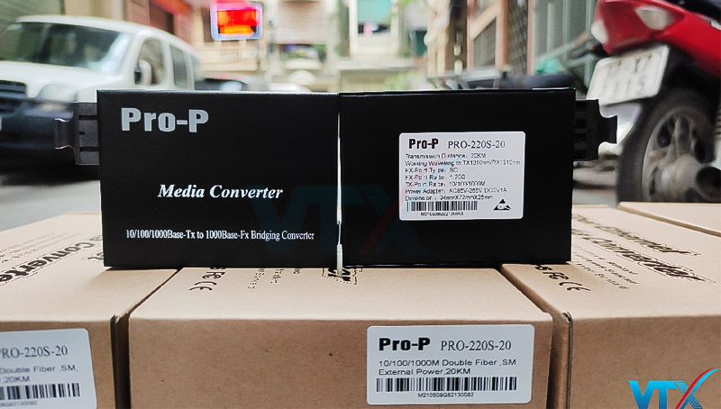 Bộ chuyển đổi quang điện 101001000Mbps PRO-220S-20