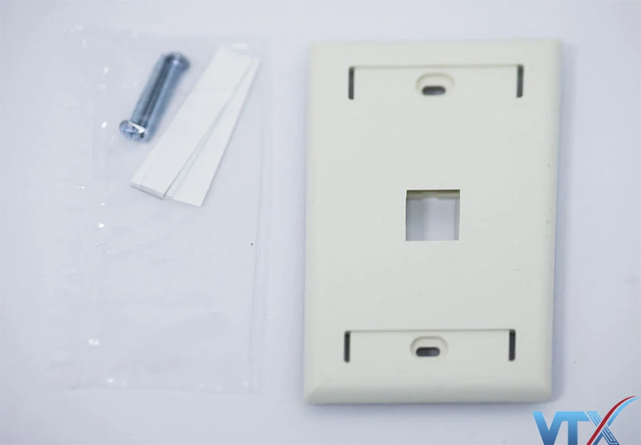Wallplate 1 Port PANDUIT NK1FIWY (5)
