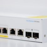 Switch chia mạng Cisco 8 cổng Ethernet Gigabit + 2 cổng kết hợp SFPGigabit Ethernet - CBS250-8P-E-2G (8)