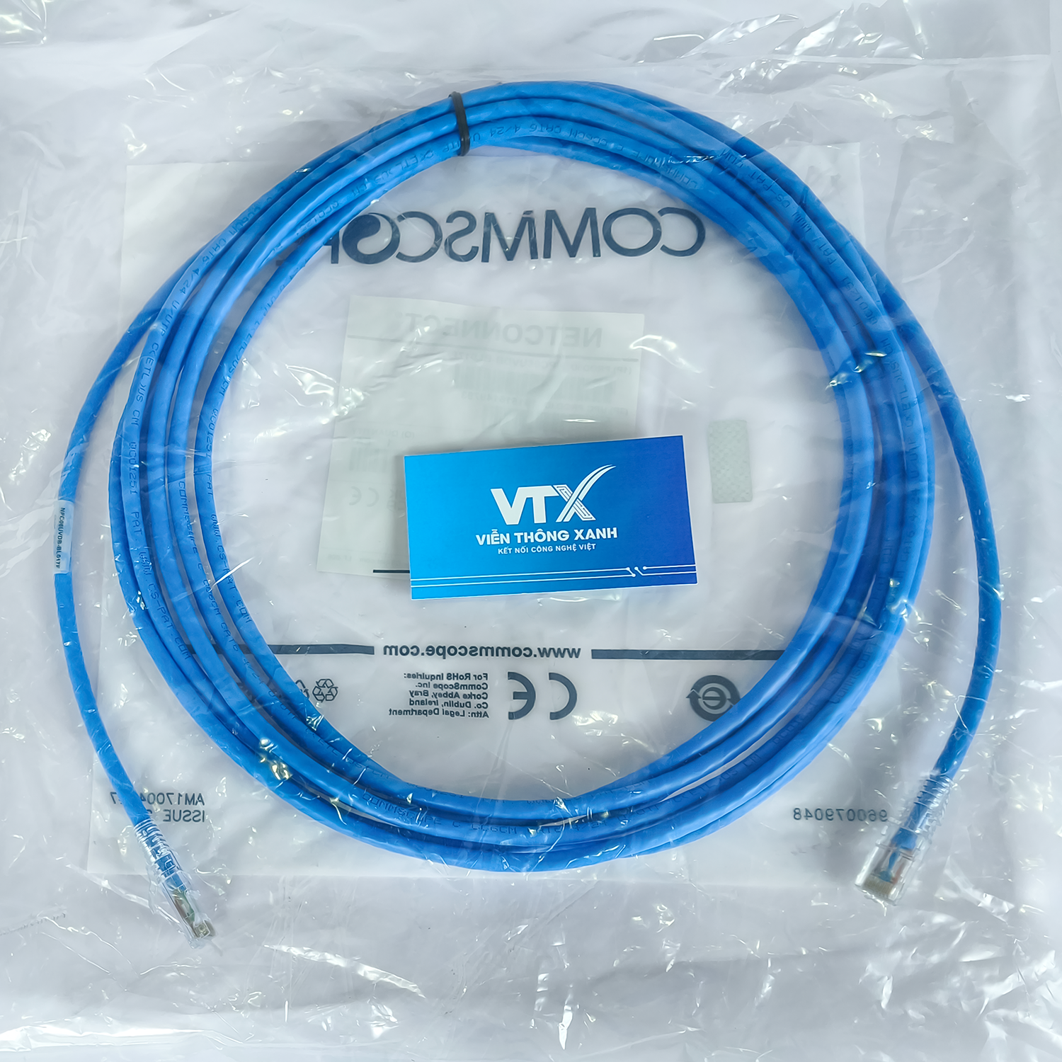 Dây nhảy cáp mạng Cat6 UTP 17ft 5m màu xanh NPC06UVDB-BL017f (2)