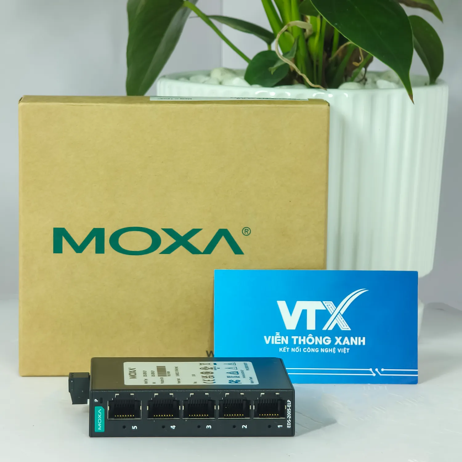 Switch công nghiệp Moxa EDS-2005-ELP 5 cổng Ethernet 100 Mbps (4)