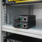 Ảnh thực tế của bộ chuyển đổi Ethernet HDtec 2 sợi quang và 1 cổng RJ45 100Mbps_1G