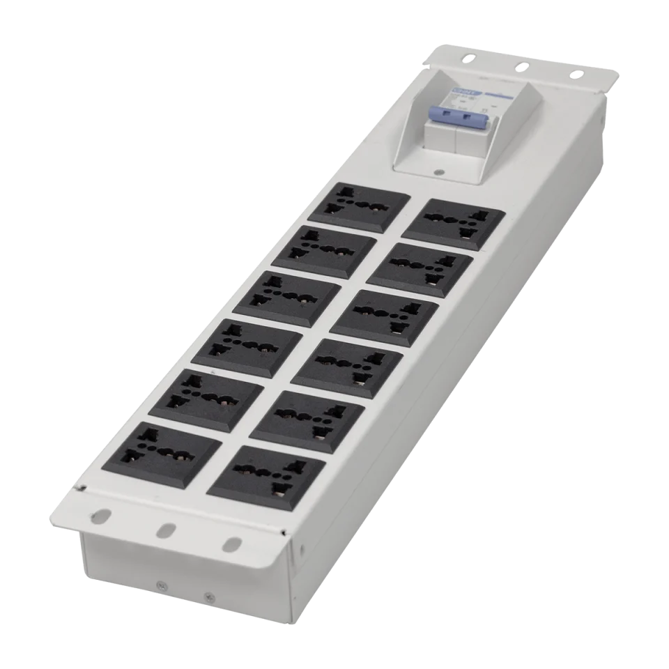 Ảnh chụp chi tiết thanh nguồn 12 ổ đa năng màu trắng Maxtel