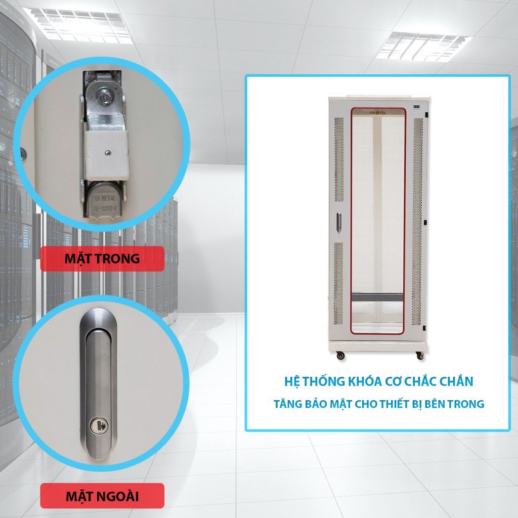 cửa trước tủ rack Maxtel 32U được làm từ kính hoặc mica trong suốt