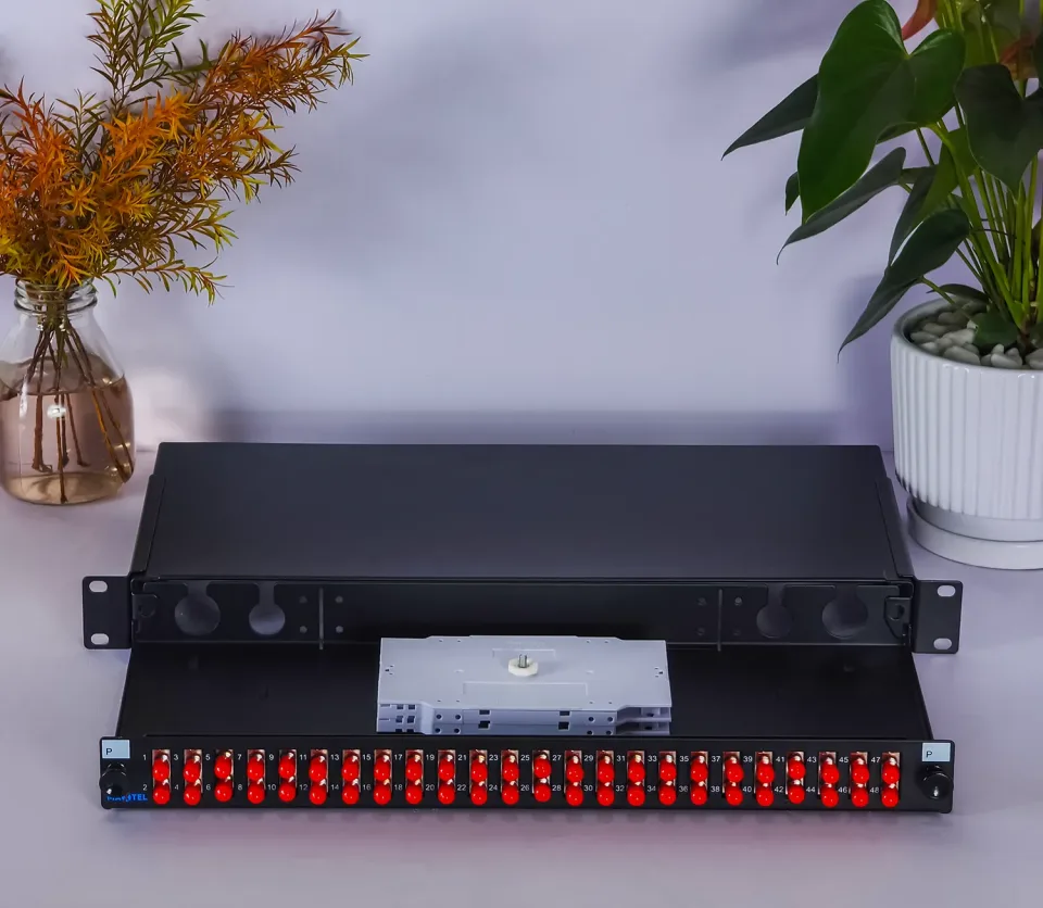 Hộp phối quang ODF 48Fo Maxtel Lắp Rack (25)