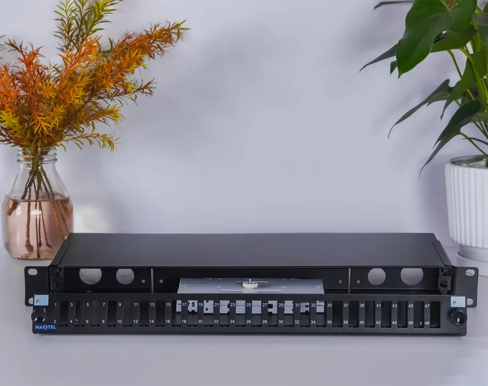 Hộp phối quang ODF 48Fo Maxtel Lắp Rack (33)
