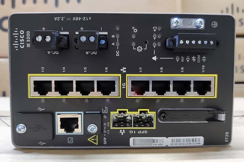 IE-3200-8T2S-E