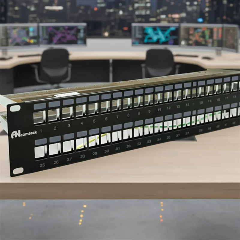 Ảnh thực tế của Patch panel Cat5E UTP ANCOMTECK 48 cổng ACT-48S2U..
