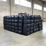Các Bộ dụng cụ thi công cáp quang ANCOMTECK ACT-TK07 được đặt trong nhà kho