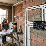Ứng dụng thực tế của Ống nhựa cứng luồn dây điện Sino SP9032MS đi âm tường