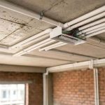 Ứng dụng thực tế của Ống nhựa cứng luồn dây điện Sino SP9032MS lắp đặt dưới trần nhà