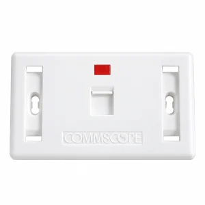 Mặt Ổ Cắm Mạng Commscope Phiên Bản Có Nắp Che 1 Cổng (760255233)