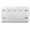Mặt Ổ Cắm Mạng Commscope Phiên Bản Có Nắp Che 3 Cổng (2-1427030-3)