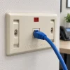 Mặt Ổ Cắm Mạng Commscope Phiên Bản Tiêu Chuẩn 1 Cổng (ảnh thực tế)