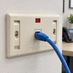 Mặt Ổ Cắm Mạng Commscope Phiên Bản Tiêu Chuẩn 1 Cổng (ảnh thực tế)